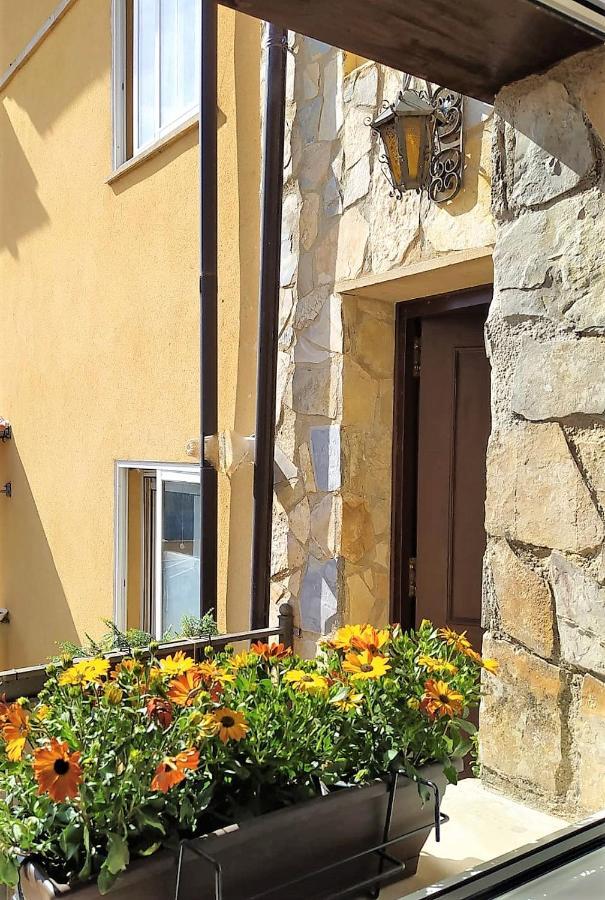Willa La Casa De Fuentetoba Zewnętrze zdjęcie